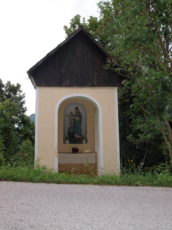 Kapelca pr' šoli1